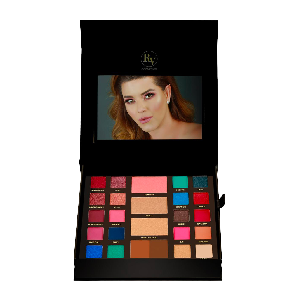 Make Up Pallet by Alicia Machado / 3.1 oz